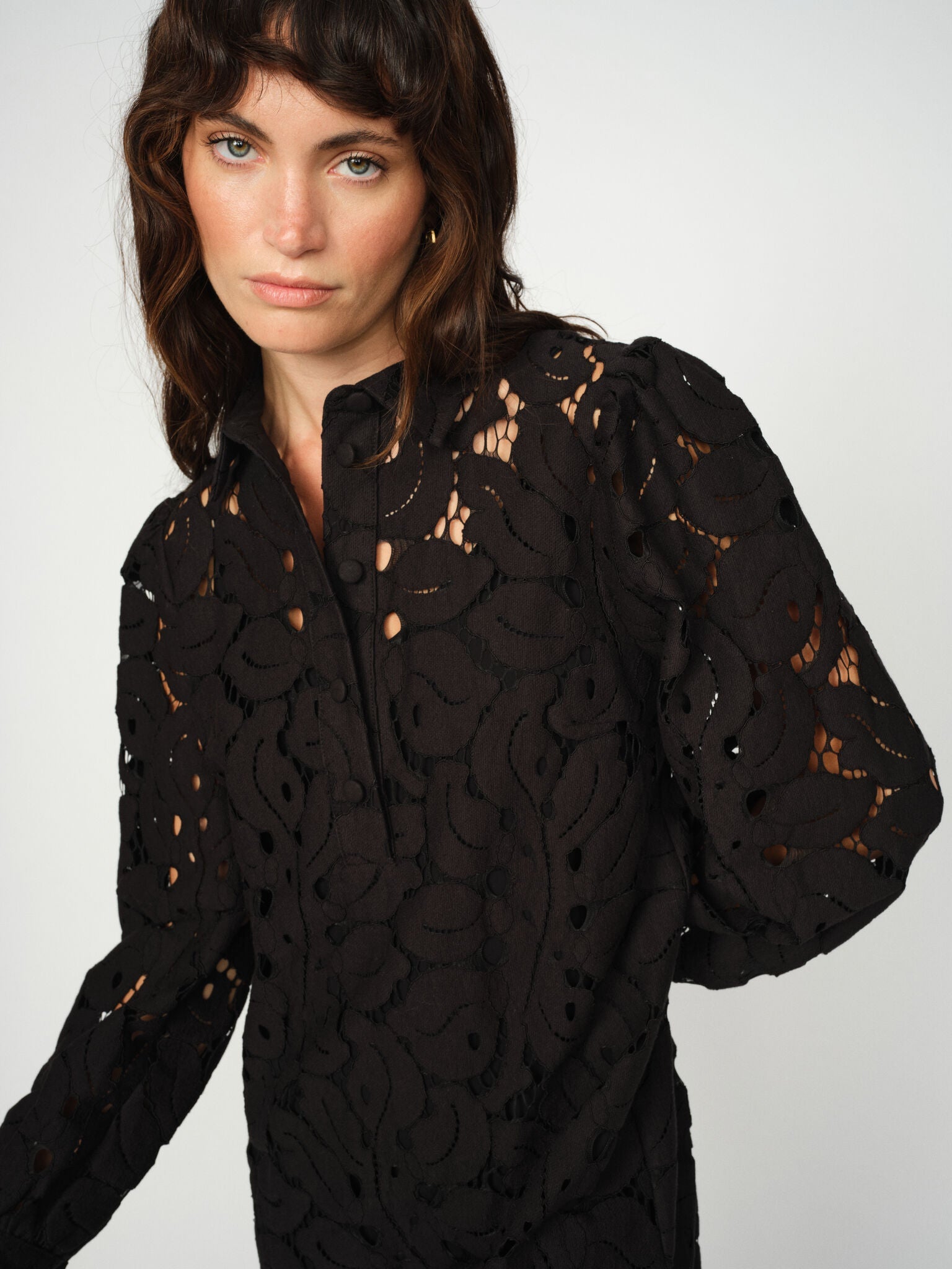 Modelshot / Black / Detail